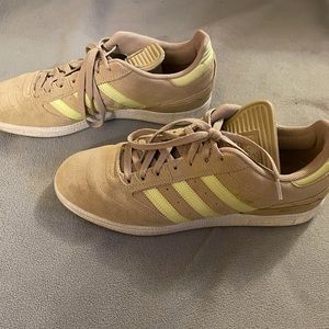 Men’s Adidas Suede Sneaker